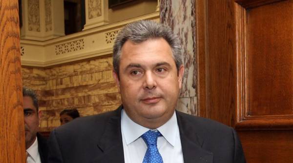 Κόντρα Καμμένου - Ανδρουλάκη για τις γερμανικές αποζημιώσεις