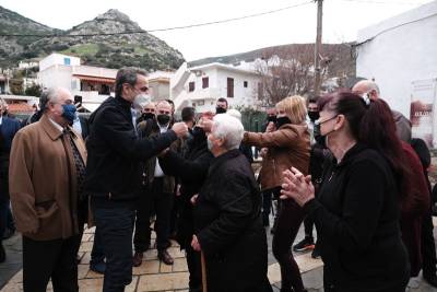 Μητσοτάκης: "Οριζόντιος για όλους όσους το επιθυμούν ο εμβολιασμός στα μικρά και ακριτικά νησιά" (βίντεο)