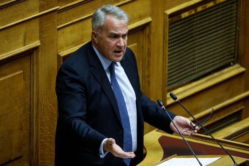 «Πάγος» Βορίδη στις εξαγγελίες Χρυσομάλλη για ελαιόλαδο