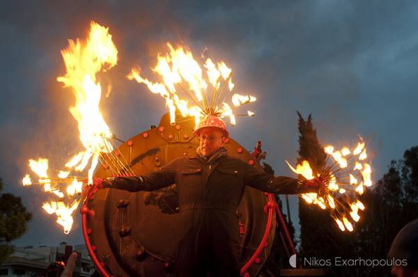 Νέο ρεκόρ Γκίνες στην Καλαμάτα, από τον άνθρωπο που κατέχει τα περισσότερα (βίντεο-φωτογραφίες)