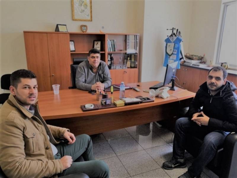 Δρομολόγιο του ΚΤΕΛ αεροδρόμιο - Τριφυλία ζητεί ο Εμπορικός Σύλλογος Τριφυλίας