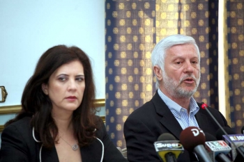 Τι κρύβεται πίσω από τις επιθέσεις Τατούλη και Σία κατά της &quot;Ε&quot; και των δημοσιογράφων της