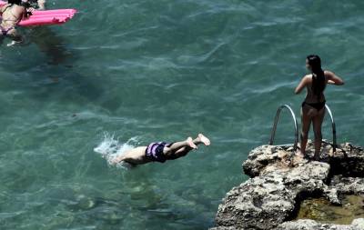 Καιρός: Έρχονται 45αρια - Σε ισχύ το Έκτακτο Δελτίο Επικίνδυνων Καιρικών Φαινομένων της ΕΜΥ (Βίντεο)