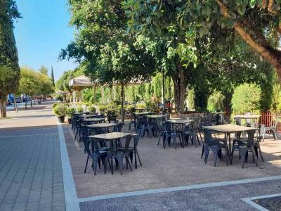 Δημοτική Επιτροπή Καλαμάτας: Συζήτηση για παραχώρηση κοινόχρηστων χώρων