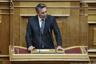 Μαντάς στη Βουλή για επικουρική ασφάλιση (βίντεο)