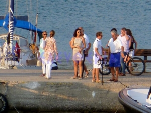 Η βασίλισσα Ράνια της Ιορδανίας στην Φοινικούντα