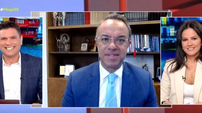 Σταϊκούρας: Τα μέτρα για ενέργεια και καύσιμα και τα σενάρια για πρόωρες εκλογές (Βίντεο)