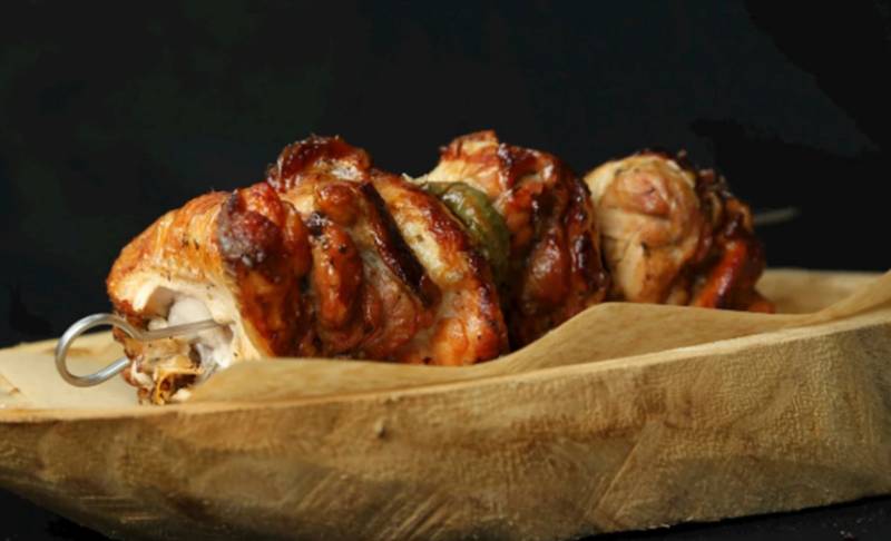 Taste Atlas: Το κοντοσούβλι μέσα στο top 10 των κορυφαίων παραδοσιακών πιάτων του κόσμου