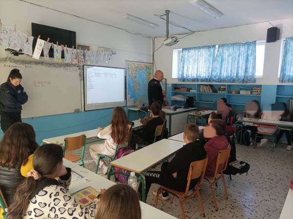 Κυκλοφοριακή ενημέρωση σε μαθητές της Κυπαρισσίας