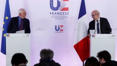 ΕΕ-Ουκρανία: Πρώτη δέσμη κυρώσεων σε βάρος της Ρωσίας