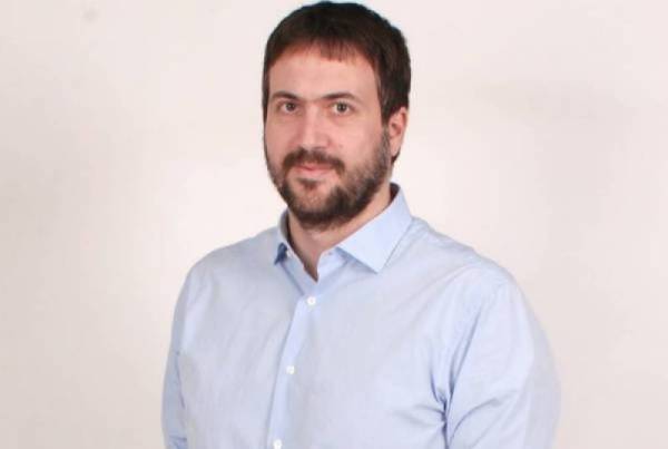 Ο Βασίλης Κανάκης υποψήφιος με Τζαμουράνη