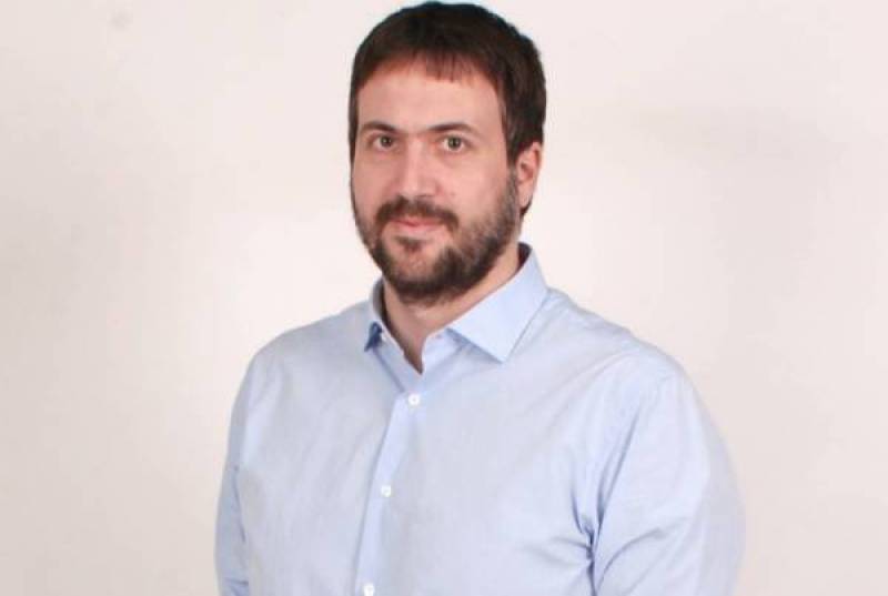Ο Βασίλης Κανάκης υποψήφιος με Τζαμουράνη