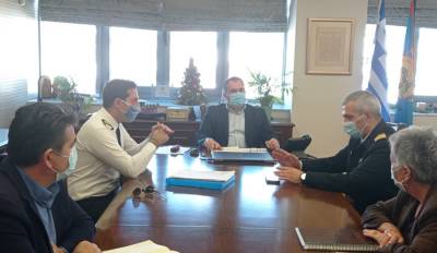 Συνάντηση δημάρχου Καλαμάτας με στελέχη του Κεντρικού Λιμεναρχείου
