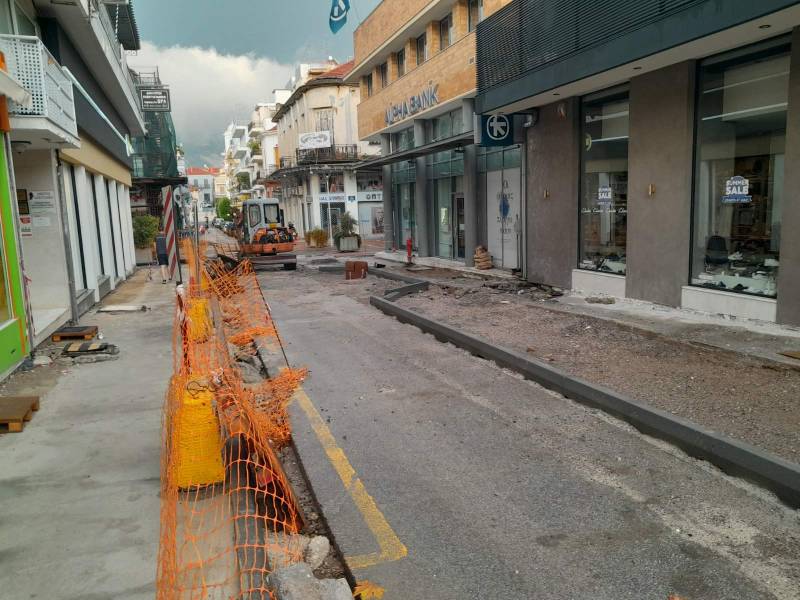 Καλαμάτα: “Εδειξε” η ανάπλαση της Κολοκοτρώνη