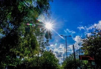 Καιρός: Συνεχίζεται το «μίνι καλοκαιράκι» (Βίντεο)