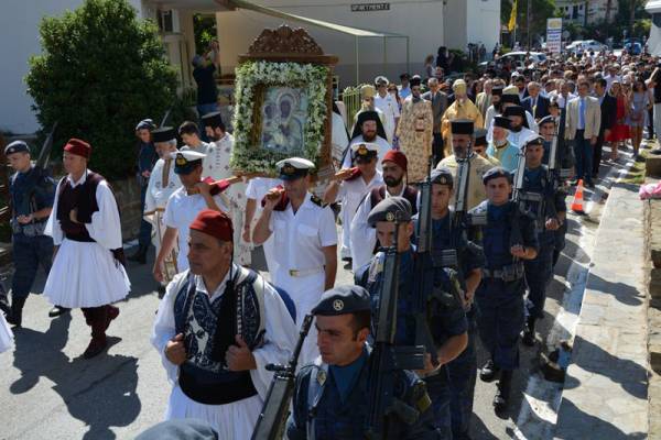 Την πολιούχο της Τριχερούσα γιόρτασε η Φοινικούντα