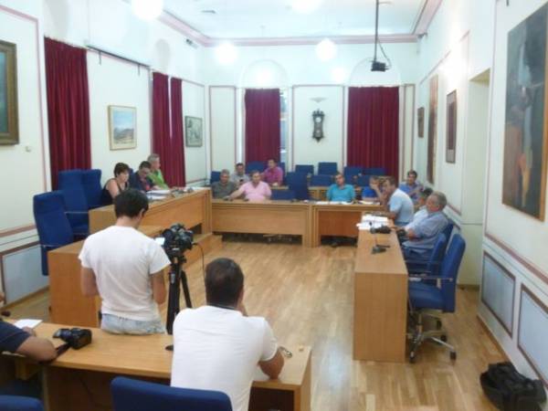 Ενταση για τα οικονομικά του Δήμου Καλαμάτας (βίντεο)