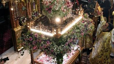 Η Μικρή Ανάσταση: Πρόωρες Λάμψεις Φωτός