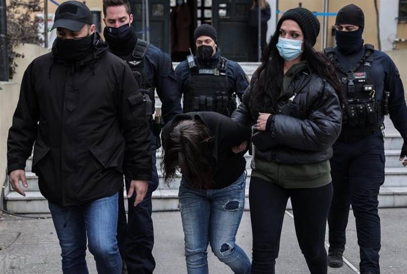 Ενώπιον της ανακρίτριας σήμερα το ζευγάρι της Κυψέλης