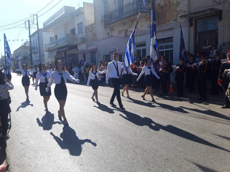 Με λαμπρότητα ο εορτασμός της 28ης Οκτωβρίου στους Γαργαλιάνους (φωτογραφίες)