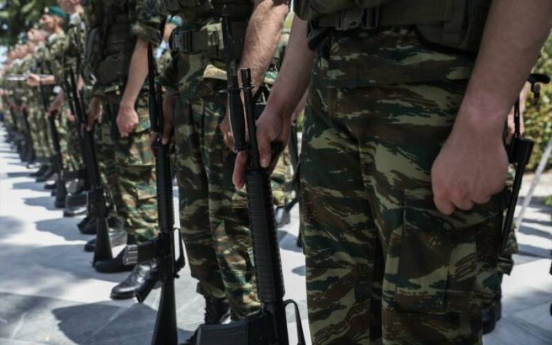 Πηγές ΥΠΕΘΑ για αναβολές στράτευσης: “Ουδείς που σπουδάζει ή διαμένει ήδη στο εξωτερικό θίγεται”