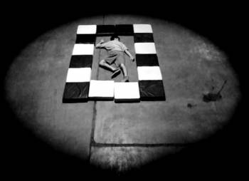 Βιντεοπροβολές στο Θέατρο Τέχνης παρουσιάζει το Φεστιβάλ Μηδέν