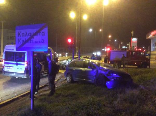 Τροχαίο στη Νέα Είσοδο Καλαμάτας (φωτογραφίες)