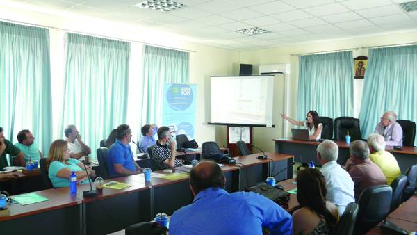 Διαδικτυακή πύλη στο λιμάνι της Πύλου