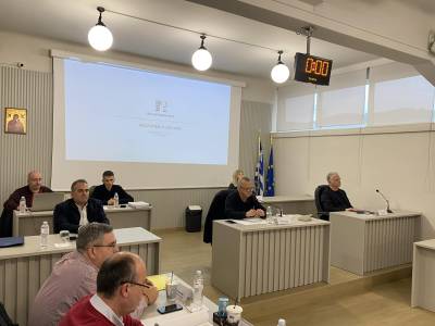 Βασιλόπουλος στο Περιφερειακό Συμβούλιο Πελοποννήσου: Καλά λόγια μόνο για Πτωχό και… Τατούλη (βίντεο)