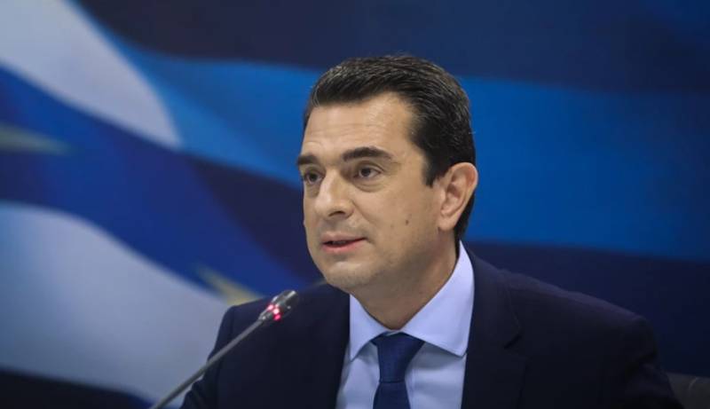 Σκρέκας: 30% αύξηση της επιδότησης στον δεύτερο κύκλο του «Κινούμαι ηλεκτρικά»