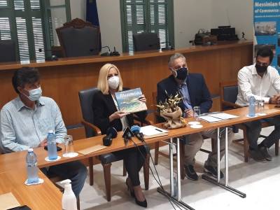 Στην Καλαμάτα η Γεννηματά: &quot;Αλλαγή πολιτικών συσχετισμών για προοδευτική διακυβέρνηση&quot; (βίντεο)