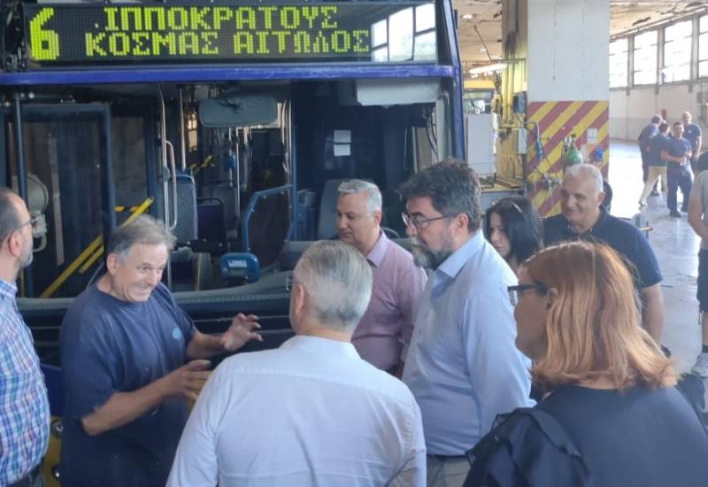 Βασίλης Οικονόμου: Ανανεώνουμε τον στόλο των τρόλεϊ με νέα οχήματα