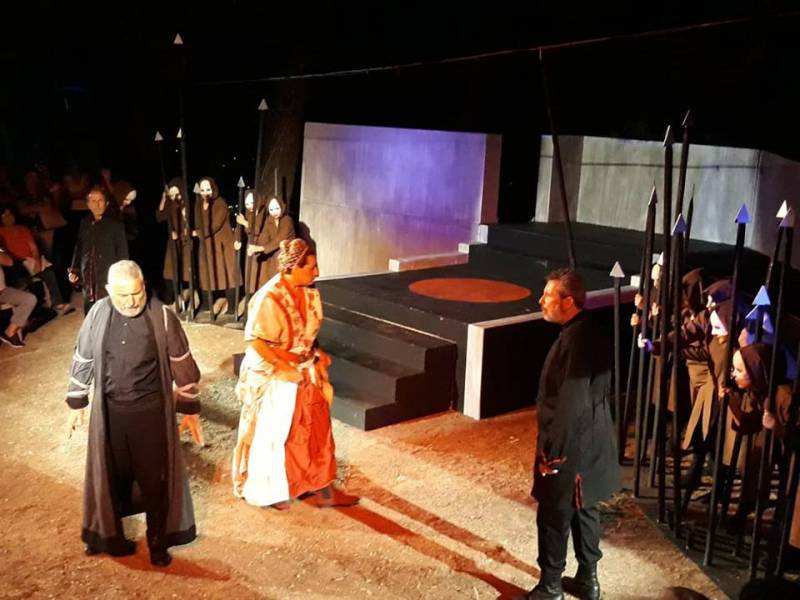 Η “Αντιγόνη” από το ΜΕΘ στο Κάστρο Κυπαρισσίας