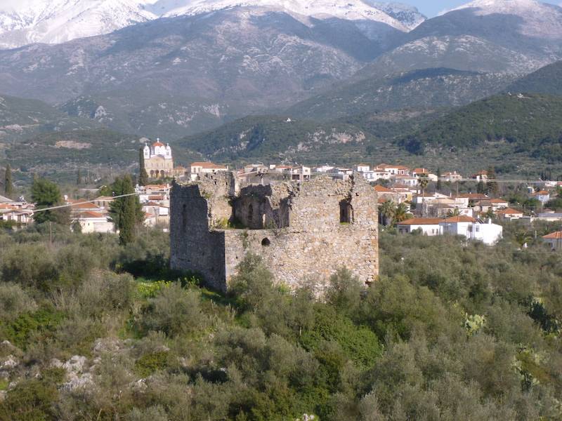 Δημοπρατείται η αποκατάσταση του πύργου Κουμουνδούρου