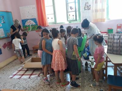 Ενημέρωση σε νηπιαγωγεία Στούπας και Καρδαμύλης από το Σύλλογο “Καθαρή Μάνη”