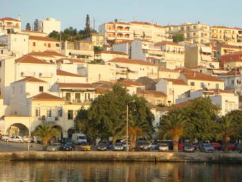 Μόνο μία υπάλληλος  στο Ειρηνοδικείο Πύλου