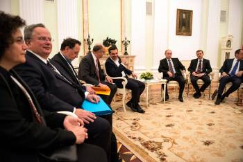 &quot;Πολύ θετικές&quot; χαρακτηρίζει το Κρεμλίνο τις χθεσινές συνομιλίες Τσίπρα-Πούτιν