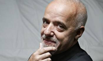 Μήνυμα αλληλεγγύης του Π. Κοέλιο στους Έλληνες μέσω Twitter