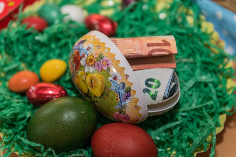 Τι ισχύει για το δώρο Πάσχα των εργαζόμενων στον ιδιωτικό τομέα