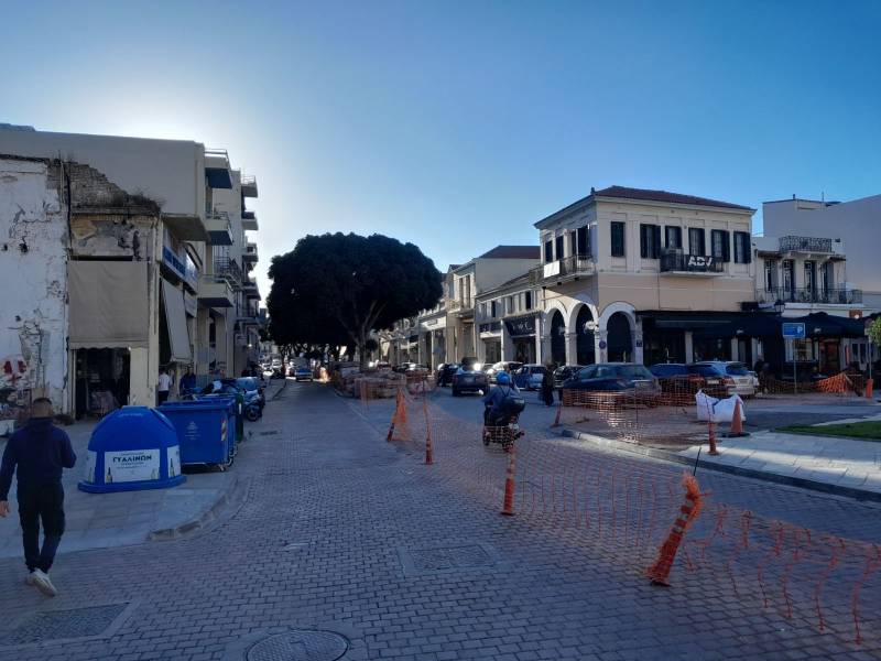 Νέες κυκλοφοριακές ρυθμίσεις: Πέντε ακόμα μήνες για την 23ης Μαρτίου