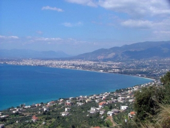 Παλινωδίες στις μελέτες - Καθυστέρηση στις εντάξεις: Τα Σχέδια χαριστική βολή στην οικοδομή