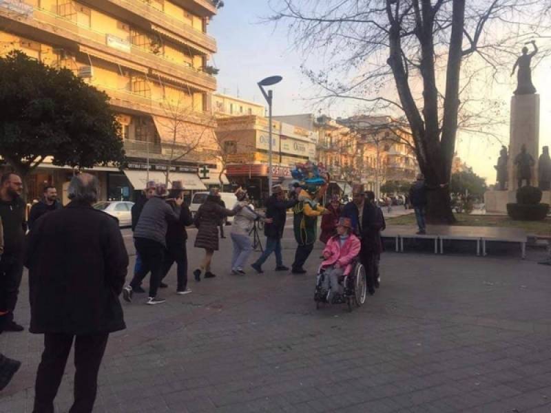 Παράδειγμα προς μίμηση