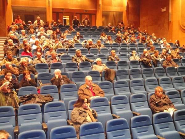 Συγκροτήθηκε Επιτροπή Αλληλεγγύης στην Καλαμάτα