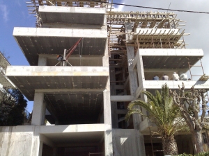 Καταποντίζεται η οικοδομή στη Νότια Πελοπόννησο