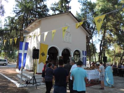 Εορτάζει το εκκλησάκι της Αγίας Σκέπης στο Ανατολικό Κέντρο Καλαμάτας