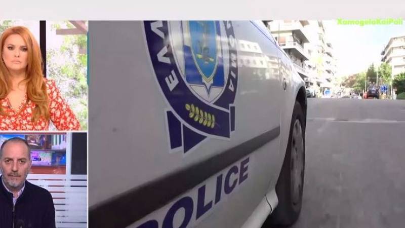 Νέα Ιωνία: Πέταξαν χειροβομβίδα σε πυλωτή πολυκατοικίας - Η έκρηξη προκαλέσε ζημιές σε 6 οχήματα (βίντεο)