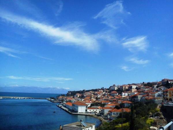 Πέμπτη παράταση για το λιμάνι της Κορώνης