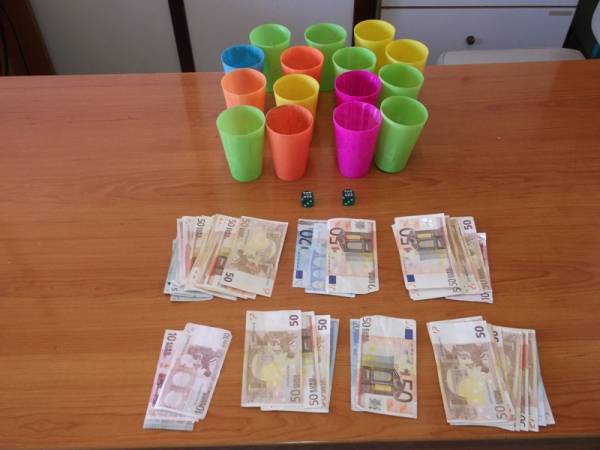 9 συλλήψεις για παράνομο τζόγο σε καφενείο στην Καλαμάτα
