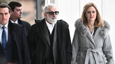 Δίκη Πέτρου Φιλιππίδη: Να διακοπεί ή να αναβληθεί η δίκη μέχρι να ανακτηθεί στα εγκληματολογικά υλικό από το κινητό καταγγέλλουσας ζητά η υπεράσπιση