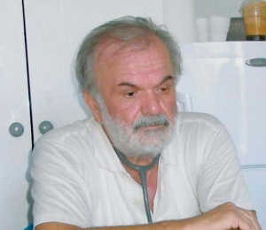 Πέθανε ο Χρήστος Καπερνόπουλος